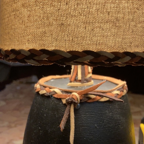 Small Lamp - Picture 3 of 5